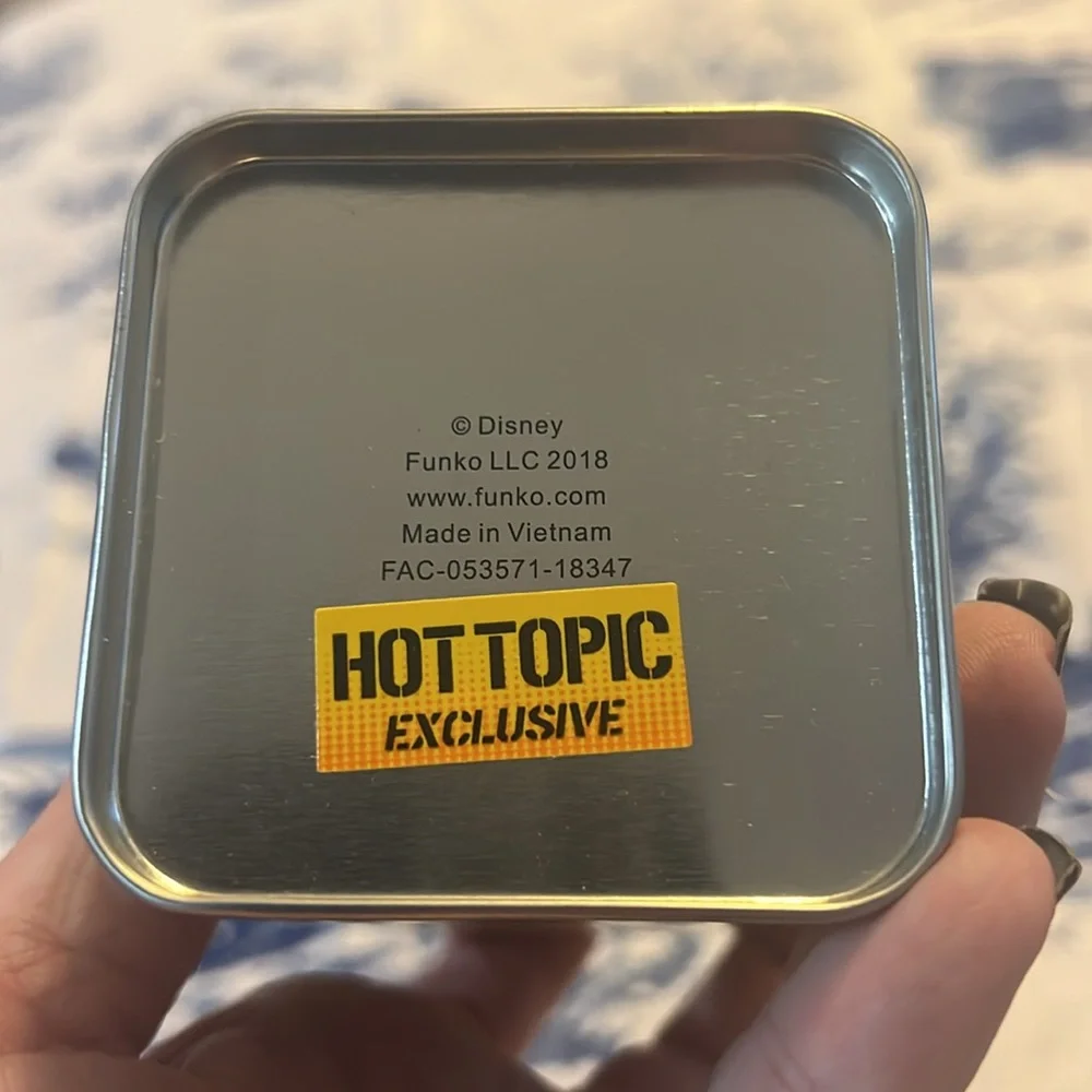 Funko Pop! Mystery Mini Disney Treasures Hot Topic Exclusive Dumbo Tin Only